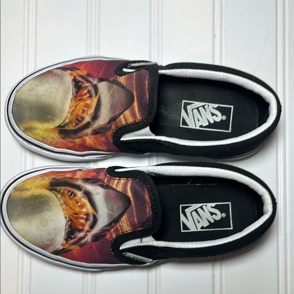 Vans Shark attack flame sunset slip on classic kids shoes - Picture 9 of 11